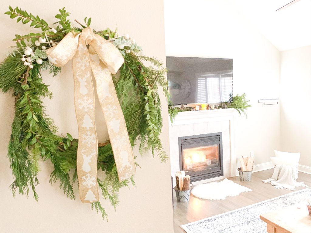 farmhouse entryway simple christmas decor scandinavian christmas ideas farmhouse christmas decor great room decor ideas beautiful home inspiration beautiful christmas decor 