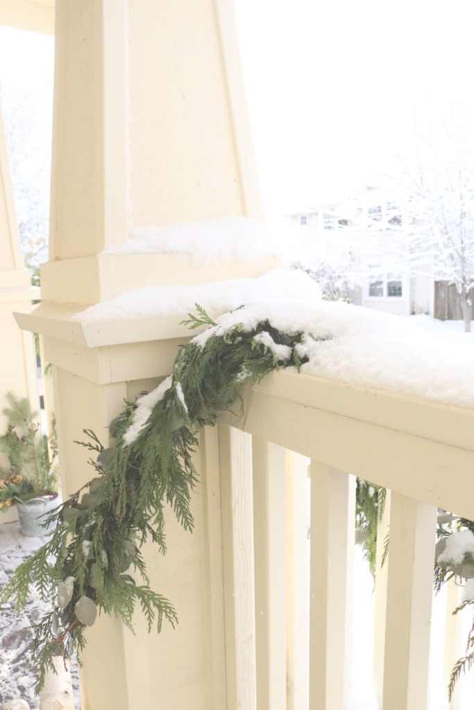 farmhouse greenery garland