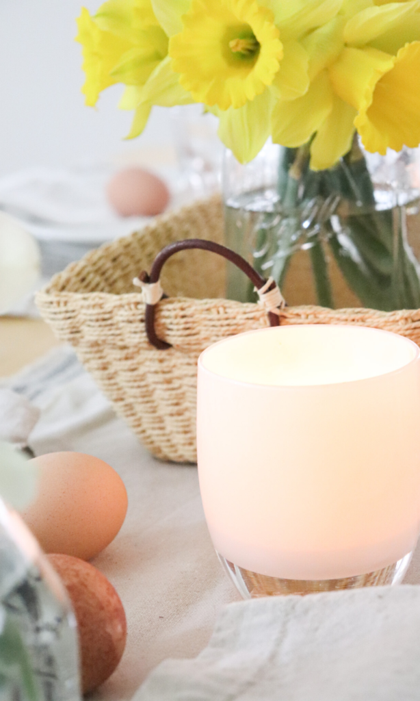 Easter tablescape - farmhouse decor