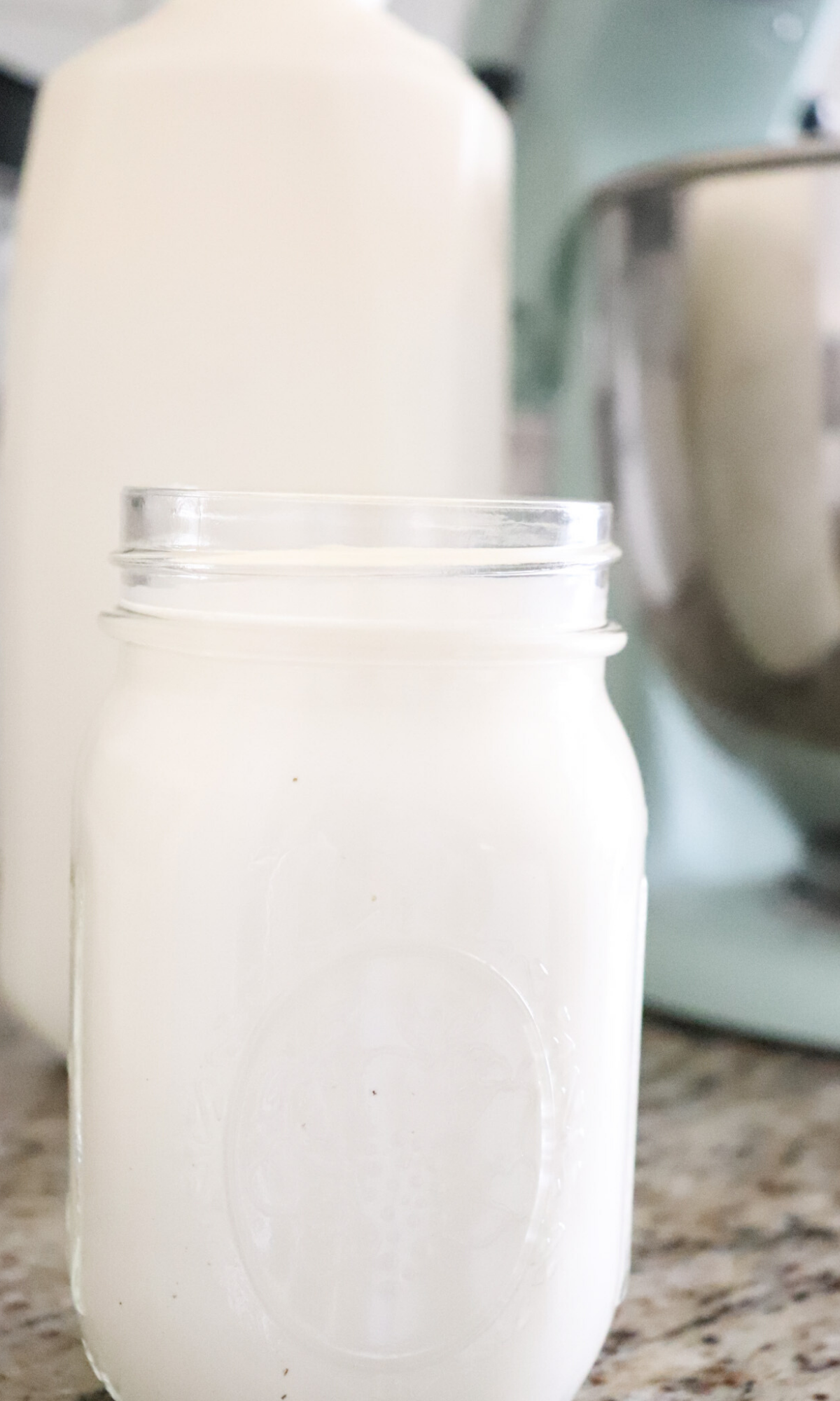 How to Make Your Own Butter and Buttermilk - The Lavender Homefront