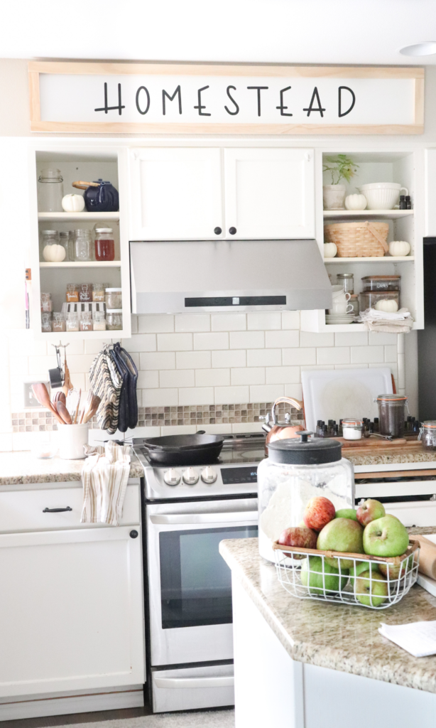 homestead kitchen with apples