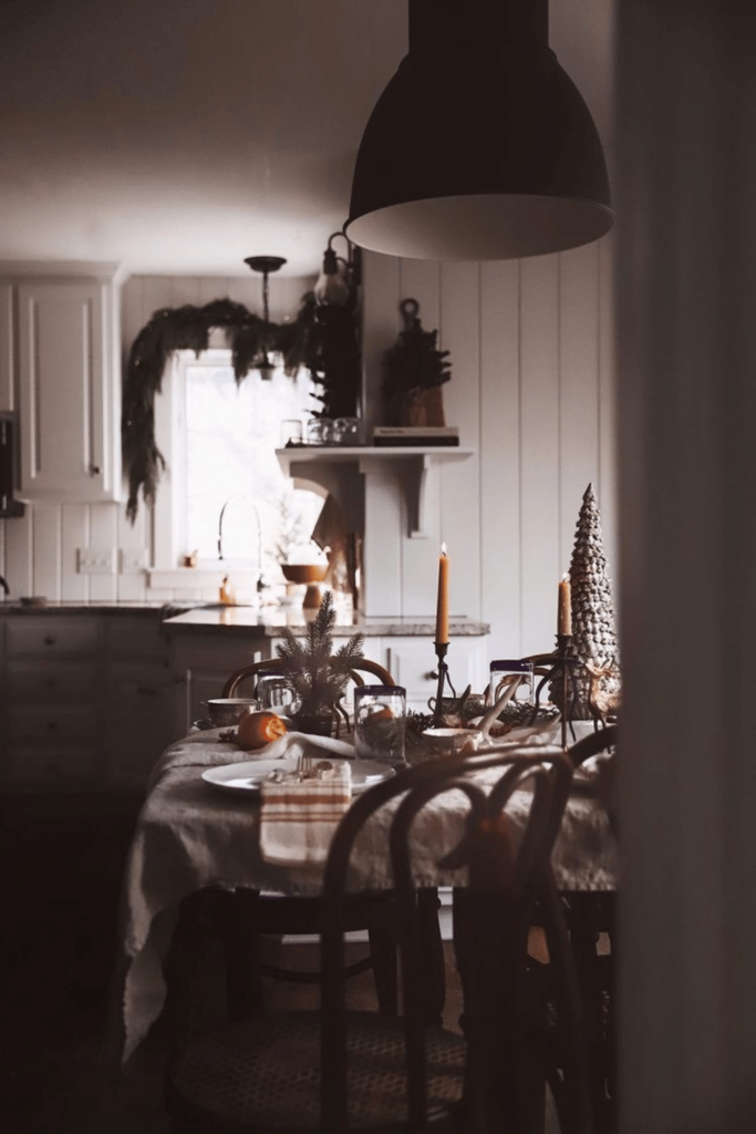 Rustic Farmhouse Christmas Dining Table - The Duvall Homestead