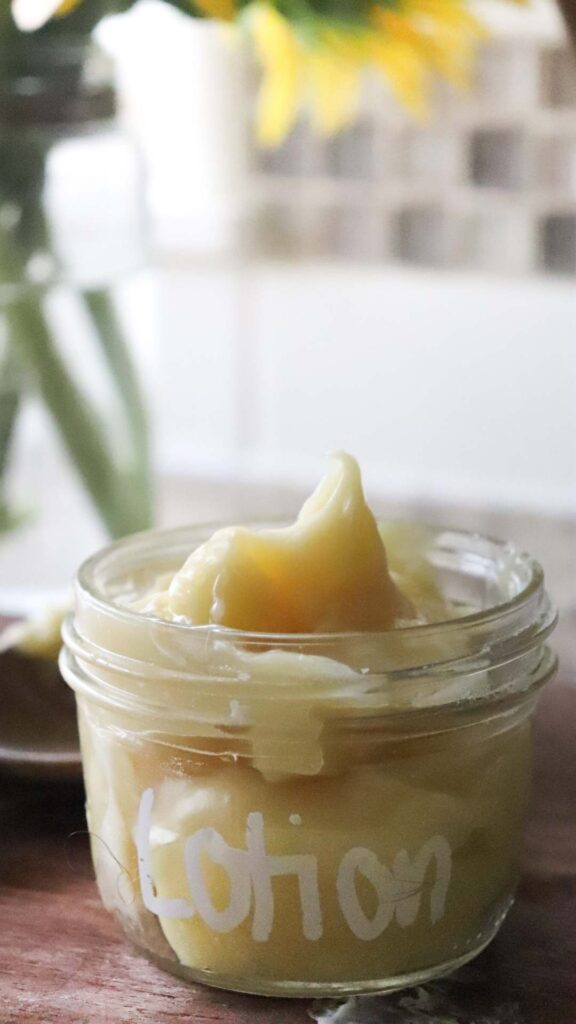 Easy two-ingredient DIY stretch mark cream. Homemade lotion for your face & body