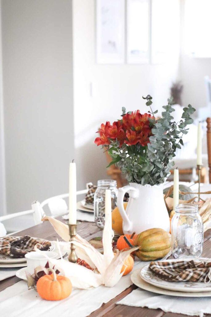 Natural Farmhouse Thanksgiving Table Setting - The Duvall Homestead