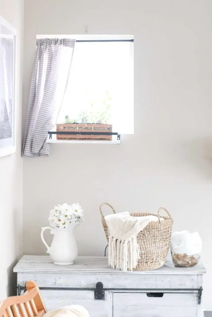 DIY Farmhouse Curtains. How to Sew Pocket Rod Curtains in under 1 hour