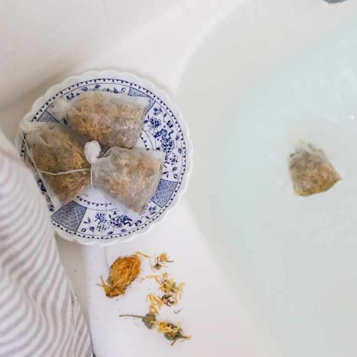 How to Make Homemade Bath Tea with Dried Flowers