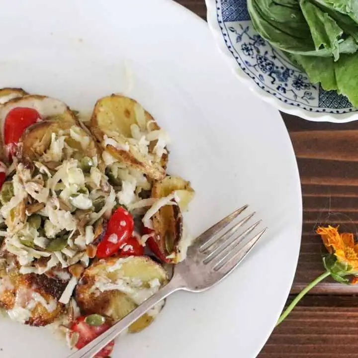 2-kohlrabi-slaw-with-potatoes-how-to-cook-kohlrabi-summer-recipes-veggie-recipes-vegan-recipes-potato-salad-healthy