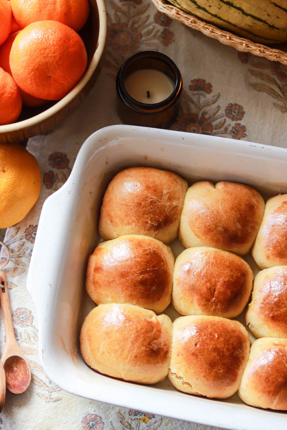 einkorn sourdough dinner rolls